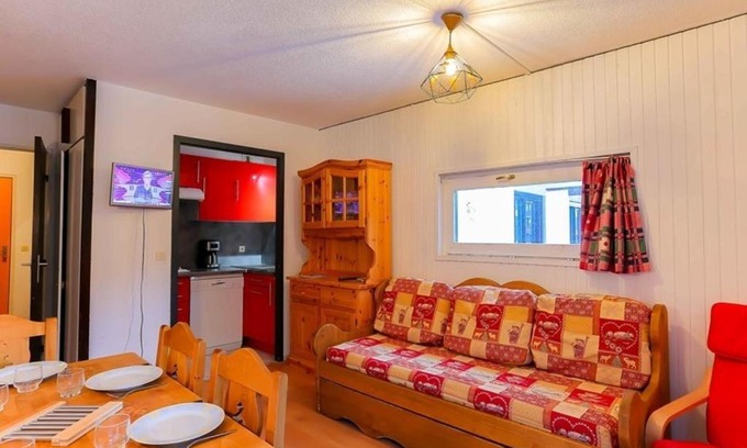 Val-Thorens Apartment | Appartement cosy avec mezzanine à Val Thorens - 5 pers, ski aux pieds, équipements complets - FR-1-637-18