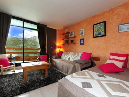 Les Menuires Apartment | Appartement cosy centre Les Menuires - 5 pers, WIFI, animaux ok - FR-1-574-22