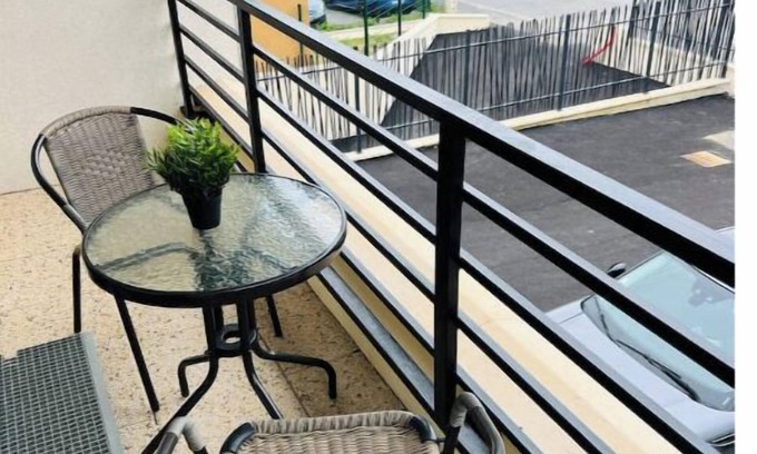 Luzarches Apartment | Appartement Cosy, Paris JO 2024, Parc Astérix, 101