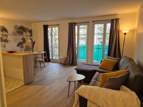 Chessy Apartment | Appartement cosy près du RER
