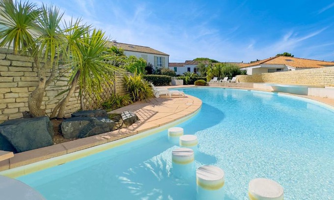 La Couarde-sur-Mer Apartment | Appartement dans résidence avec piscine