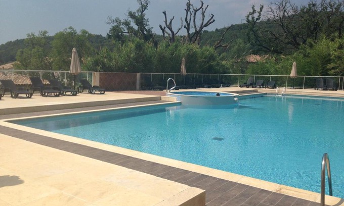 Callian Apartment | Appartement dans Residence – Le Domaine de Camiole