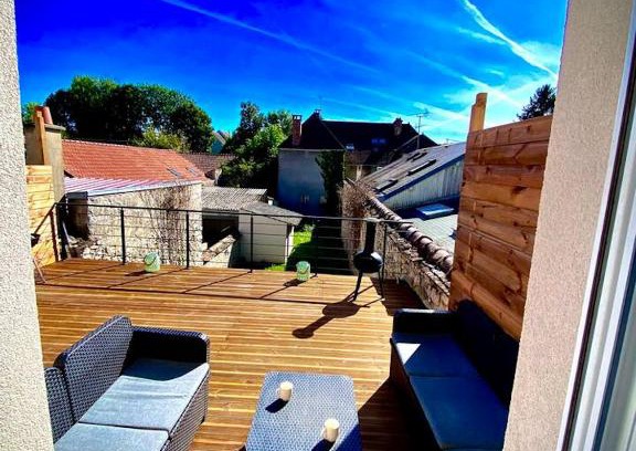 Nemours Apartment | Appartement de 2 chambres avec jacuzzi jardin clos et wifi a Nemourslone