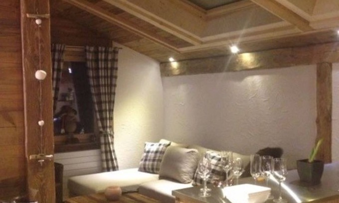Zermatt Apartment | Appartement de Charme en Vieux-bois Style Châlet Pour 4 Personnes 2 Chambres