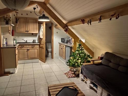 Fouchy Apartment | Appartement douillet avec vue sur les montagnes