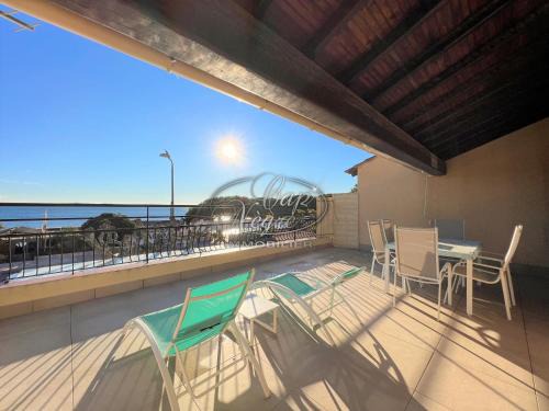 Cavaliere Beach Apartment | Appartement duplex 4 personnes terrasse vue mer, proche plage de Cavalière - LE LAVANDOU
