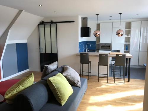 Old Town Apartment | Appartement duplex, Tours centre