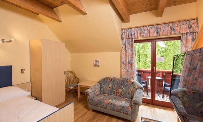 Aifersdorf House | Appartement für 4 Pers. m. Blk. - Hotel Restaurant Kärntner Stub´n