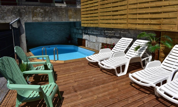 Ruoms House | Appartement F3 Avec Piscine 10 min à Pied de la Rivière et 5 min du Centre