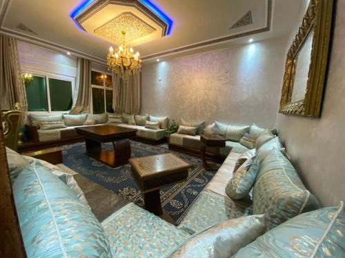 Jbila House | Appartement familiale 3 chambres proche de mer