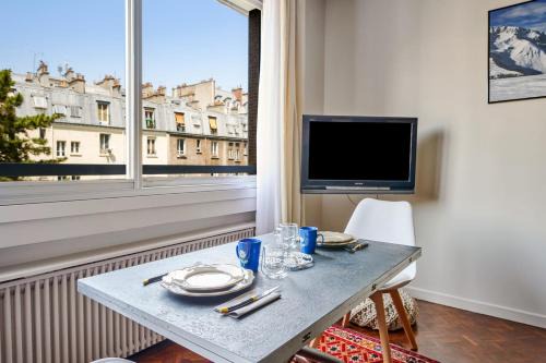 Quartier de la Folie-Mericourt Apartment | Appartement Folie-Méricourt - Welkeys