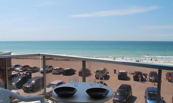 Fort-Mahon-Plage Apartment | Appartement Fort-Mahon-Plage, 1 pièce, 4 personnes - FR-1-482-21