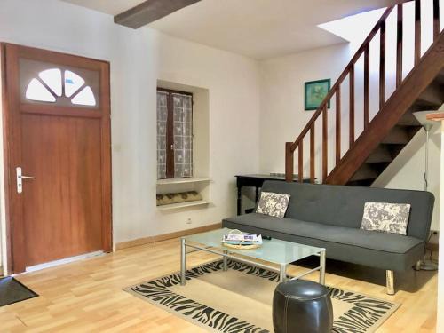 Bourbon-l'Archambault Apartment | Appartement T3 agréable à Bourbon l'Archambault