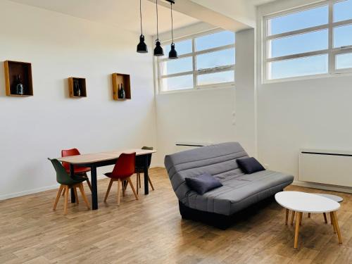 Chalons-en-Champagne Apartment | Appartement Champagne