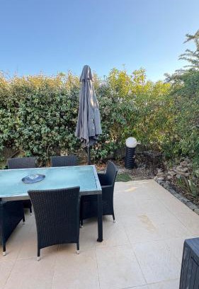 La Celle-sous-Gouzon Apartment | Appartement avec terrace à Montpellier