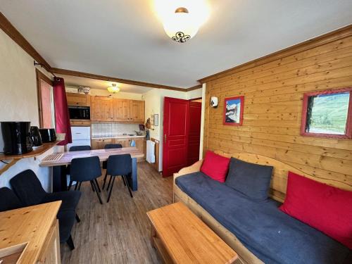 Val Cenis Apartment | Appartement 6 personnes, pied des pistes, piscine, parking, WIFI - FR-1-508-105
