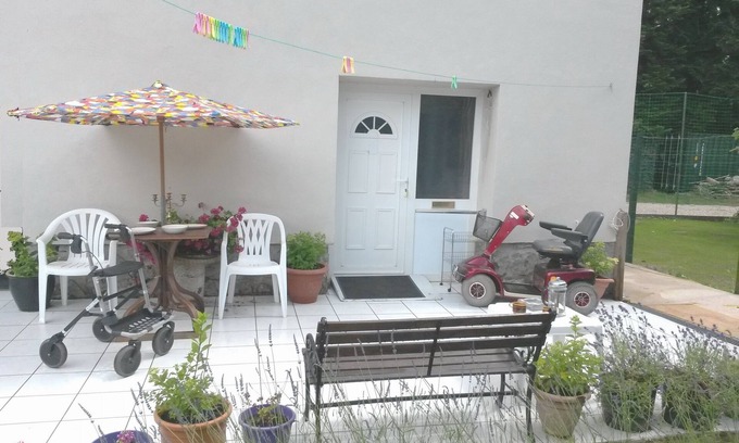 Le Poujol-sur-Orb Villa | Appartement: Conçu spécialement pour les personnes à mobilité réduite