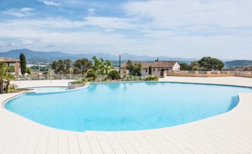 La Rouviere Apartment | Appartement 12 - Golf de Roquebrune - Vue mer imprenable !