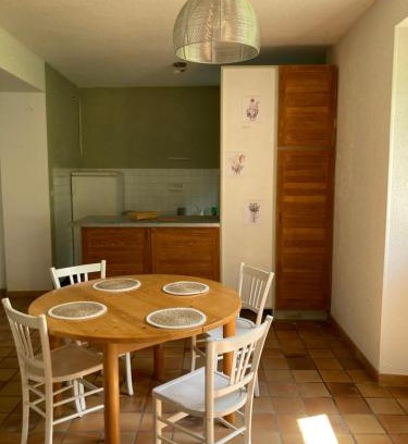 Saint-Laurent-du-Cros Apartment | Appartement proche des pistes