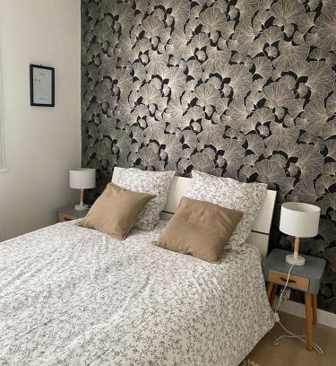 Saint-Pierre-des-Corps Apartment | Appartement cosy près de la gare avec parking