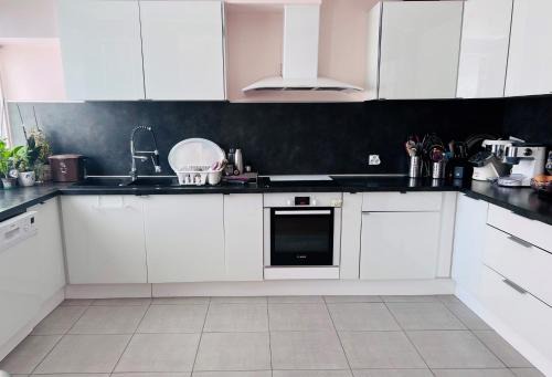 Sainte-Foy-les-Lyon Apartment | Appartement