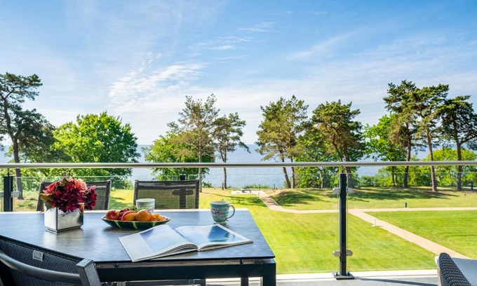 Zirchow Apartment | Appartement "Haffkante" mit Penthouseflair - Oase am Haff