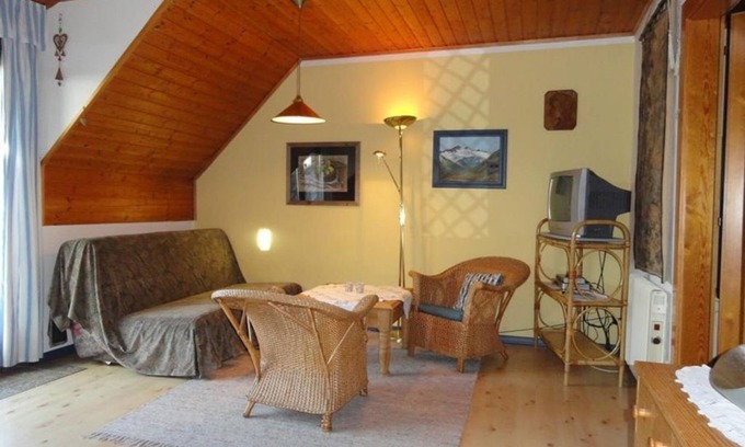 Seeboden Apartment | Appartement Heide Garten- und Bergblick für 2-4 - Apartments Krista