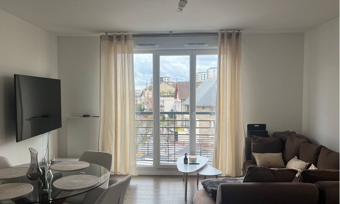 Joinville-le-Pont Apartment | Appartement Lumineux 2 Chambres Proche Paris