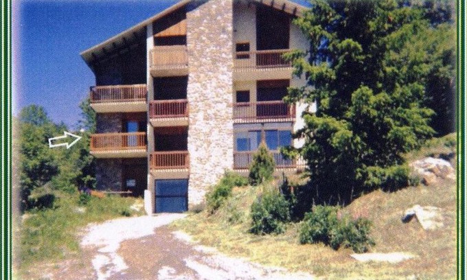 Font-Romeu-Odeillo-Via Apartment | Appartement La Marmotte