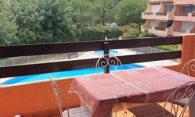 Argeles Plage Apartment | Appartement lumineux T2 avec piscine, loggia et parking, 4 couchages - Argelès-sur-Mer - FR-1-388-55