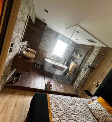 La Pomme Apartment | Appartement luxueux design architecte tout équipés 85m2 sur 2 niveaux plus 2 terrasses de 16m2