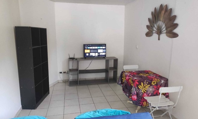 Ducos Apartment | ✨ Appartement meublé - Clim, Wi-Fi, terrasse - Vacances en Martinique - Ducos