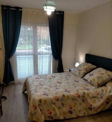 Chatellerault House | Appartement Meublé
