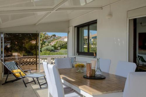 Saint-Aygulf Apartment | Appartement Mimosas Vue Mer