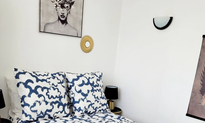Mantes-la-Jolie Apartment | Appartement near Paris and Versailles