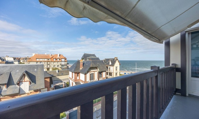 Blonville-sur-Mer Apartment | Appartement Ornano - Welkeys