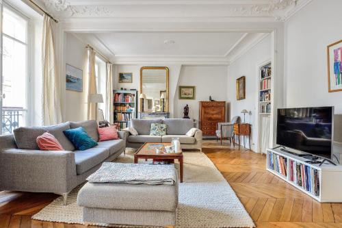 Neuilly-sur-Seine Apartment | Appartement Panel - Welkeys