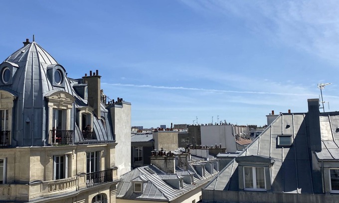 Strasbourg -Saint-Denis Apartment | Appartement Parisien Dans les 2eme Arrondissement Plein Centre et Super vue