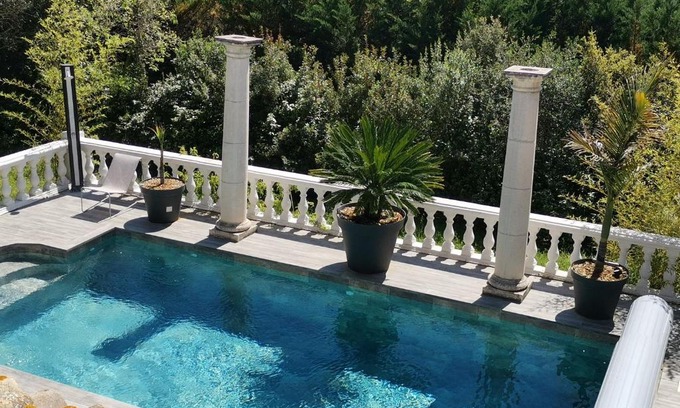 Bandol Apartment | Appartement Pinede Man Yelle