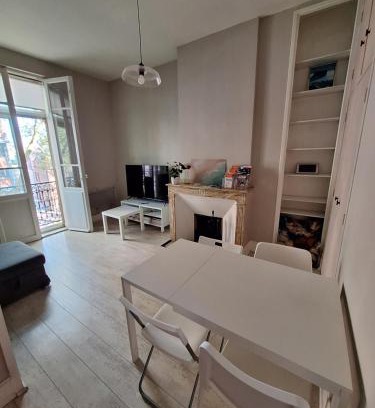 Amidonniers - Caffarelli Apartment | Appartement Pont des Catalans