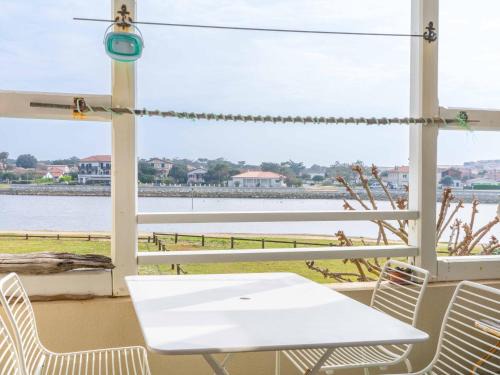 Mimizan-Plage Apartment | Appartement pour 4 avec vue sur le courant à Mimizan Plage, parking inclus - FR-1-50-172