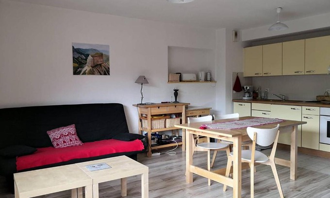Villard-de-Lans Apartment | Appartement Pratique avec Balcon et Garage Privatif à Villard-de-Lans - FR-1-548-10