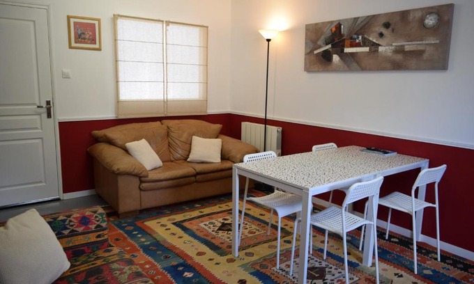Saint-Coulitz Apartment | Appartement Privé, Camping La Pointe