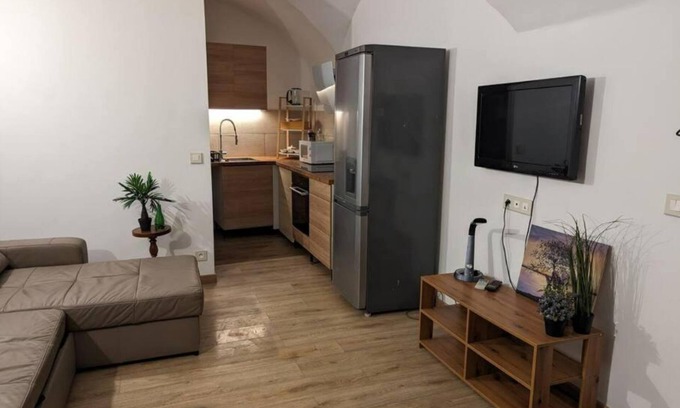 Pourrieres Apartment | Appartement Provençale Dans un Village Familiale