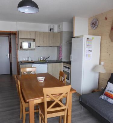 Puy-Saint-Vincent Apartment | APPARTEMENT PUY SAINT VINCENT ALPES DU SUD été - hiver