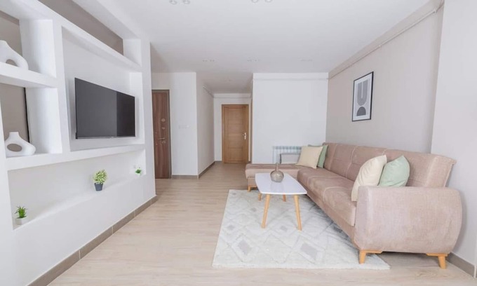 El Mouradia Apartment | Appartement Radieux Au Golf