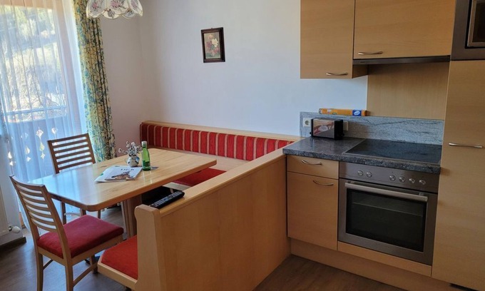Gleiming Apartment | Appartement "reiteralm" 2 Schlafzimmer, 3 DU, 3 WC - Komfort Appartements Windberger