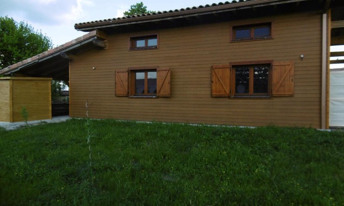 Saint-Come Apartment | appartement rez-de chaussée dans chalet écolo