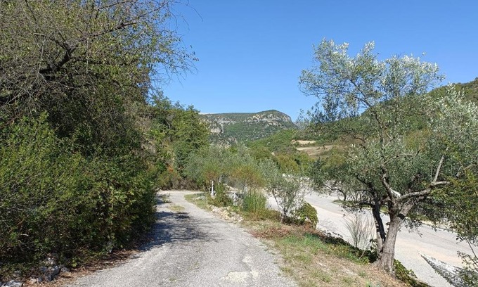 Curnier Apartment | Appartement rez-de-jardin Jas des Baronnies