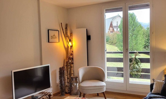 Villard-de-Lans Apartment | Appartement Spacieux au Calme, à 5 Minutes à Pied du Centre du Village
